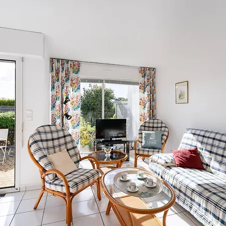 Apartmán Carnac: 3p Avec Piscine Chauffee, Terrasse Et Parking, A 1 Km De La - Fr-1-477-245 Carnac